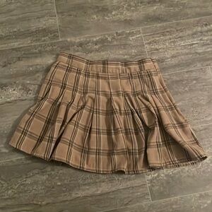 Pleated mini skirt